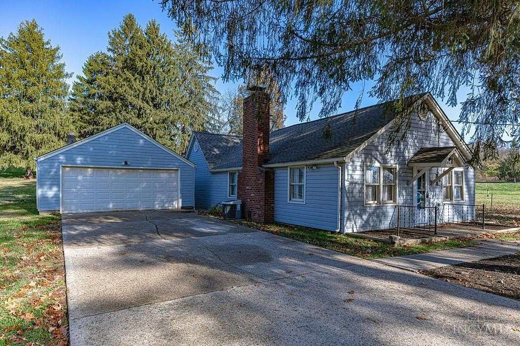 2 Acres of Residential Land with Home for Sale in Ross Township, Ohio