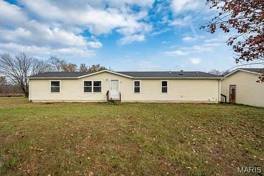 2 Acres of Residential Land with Home for Sale in Foley, Missouri