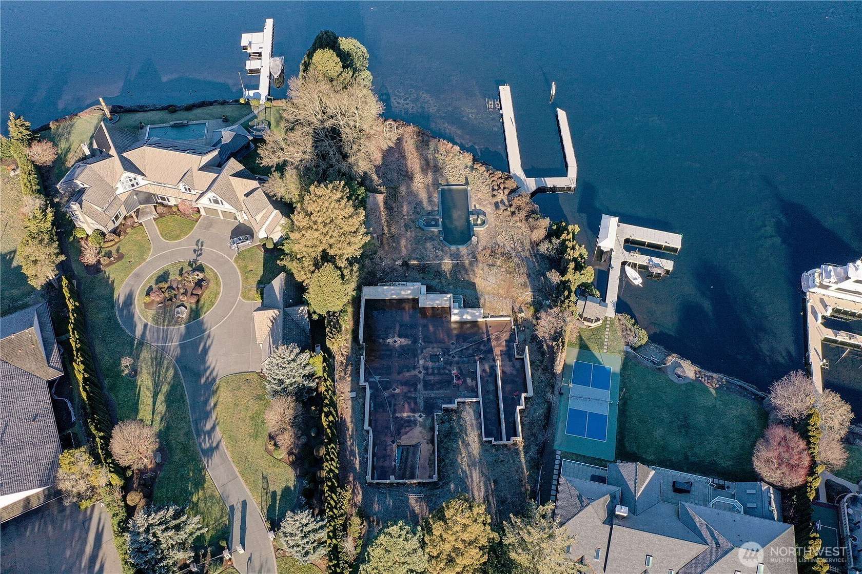 1 Acre of Residential Land for Sale in Bellevue, Washington