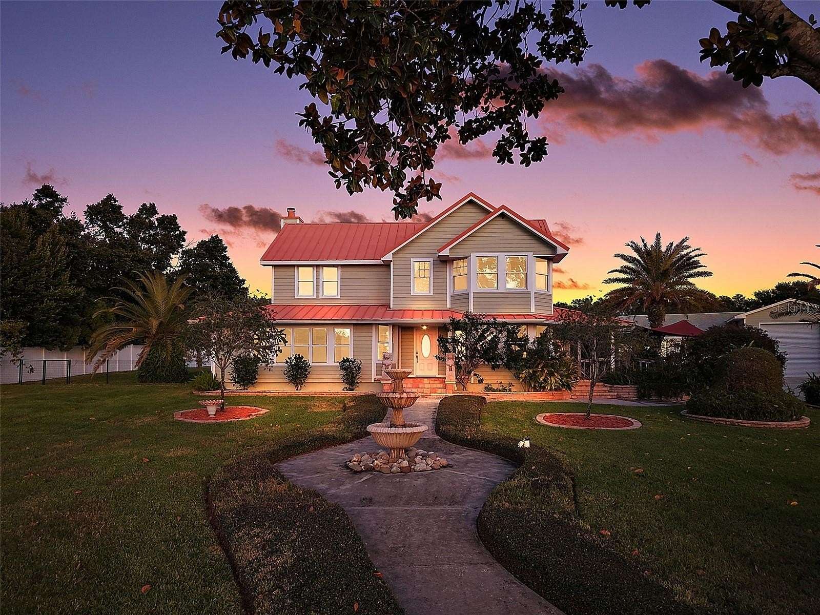 4 Acres of Residential Land with Home for Sale in Eustis, Florida