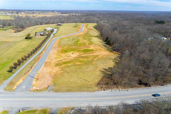 1.48 Acres of Residential Land for Sale in Lafayette, Tennessee