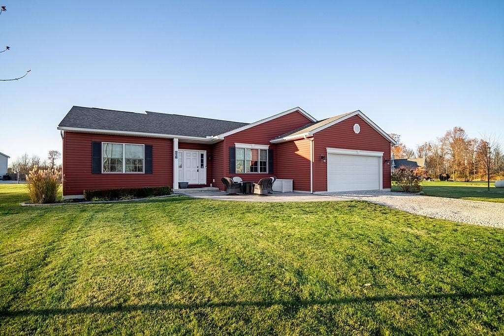 2 Acres of Residential Land with Home for Sale in Ashley, Ohio