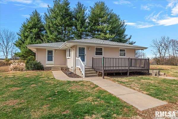 3.2 Acres of Residential Land with Home for Sale in Pleasant Plains, Illinois