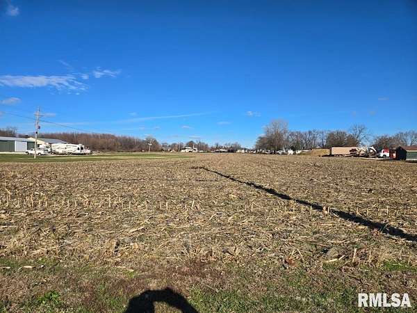 7.52 Acres of Residential Land for Sale in Canton, Illinois