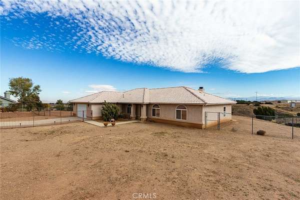 1.7 Acres of Residential Land with Home for Sale in Oak Hills, California