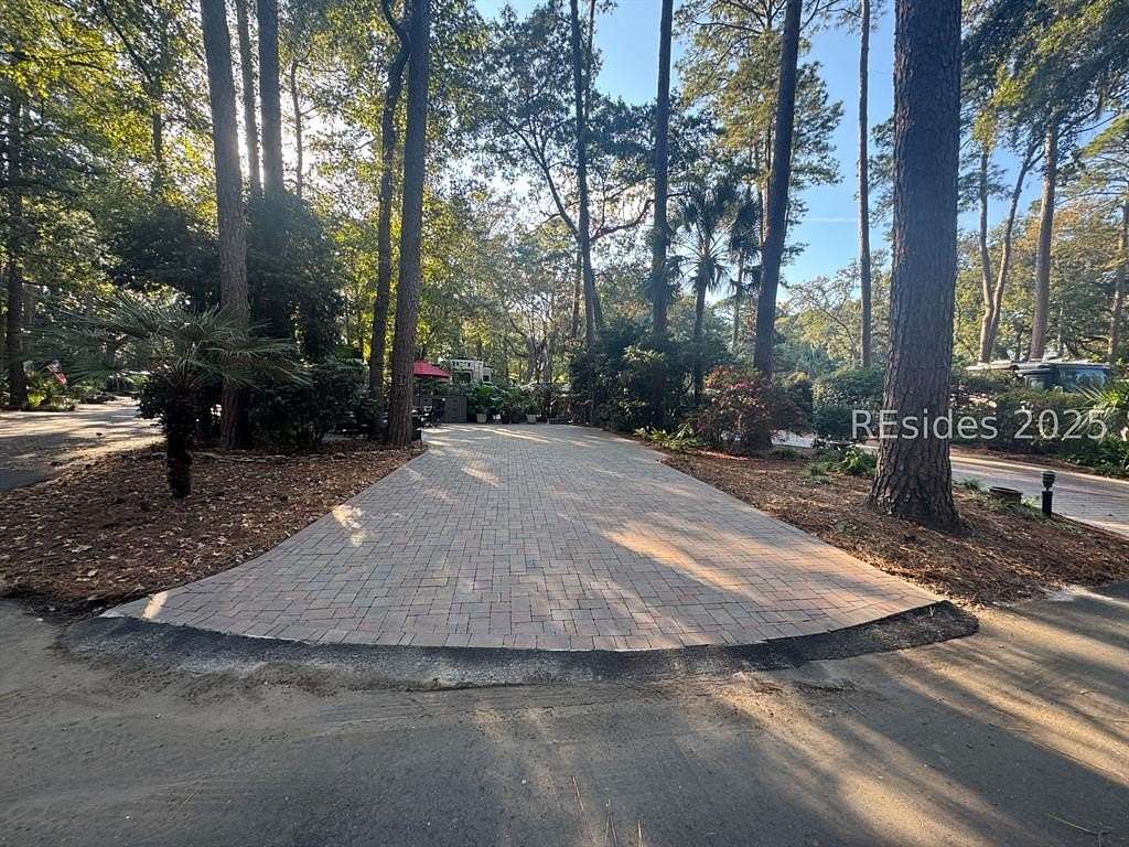 Residential Land for Sale in Hilton Head Island, South Carolina