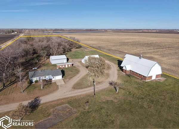 7.25 Acres of Residential Land with Home for Auction in Comfrey, Minnesota