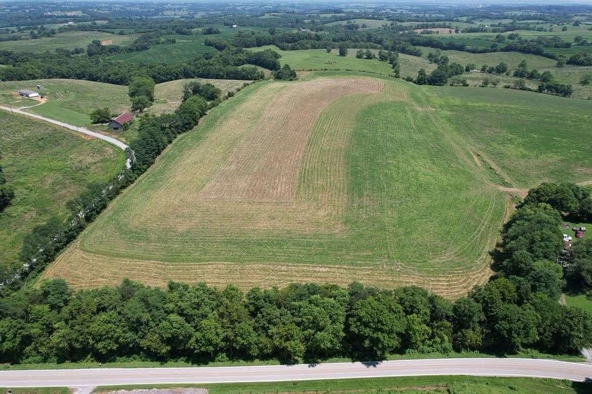 39 Acres of Land for Sale in Ewing, Kentucky