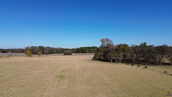 38.2 Acres of Land for Sale in Cochran, Georgia