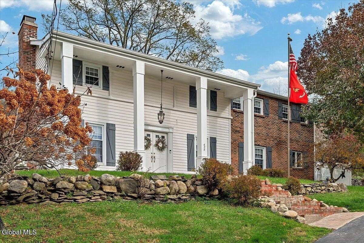 5 Acres of Residential Land with Home for Sale in Schenectady, New York