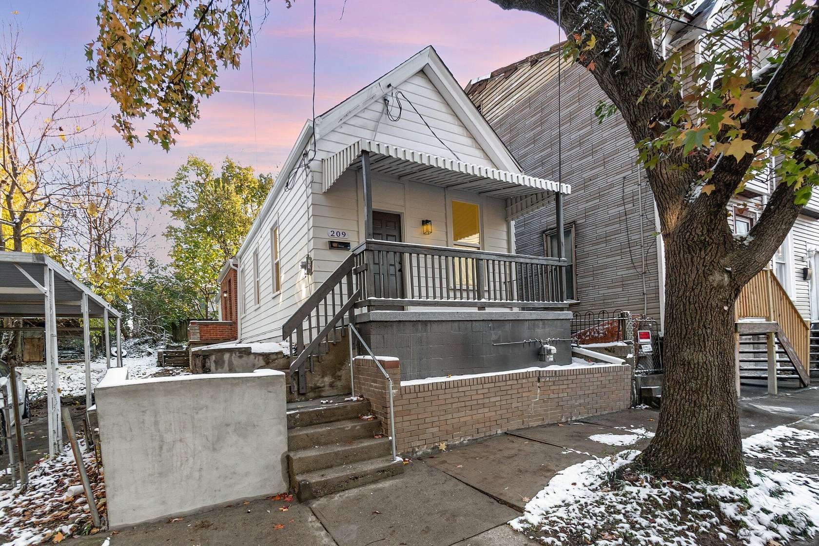 0.03 Acres of Residential Land with Home for Sale in Covington, Kentucky