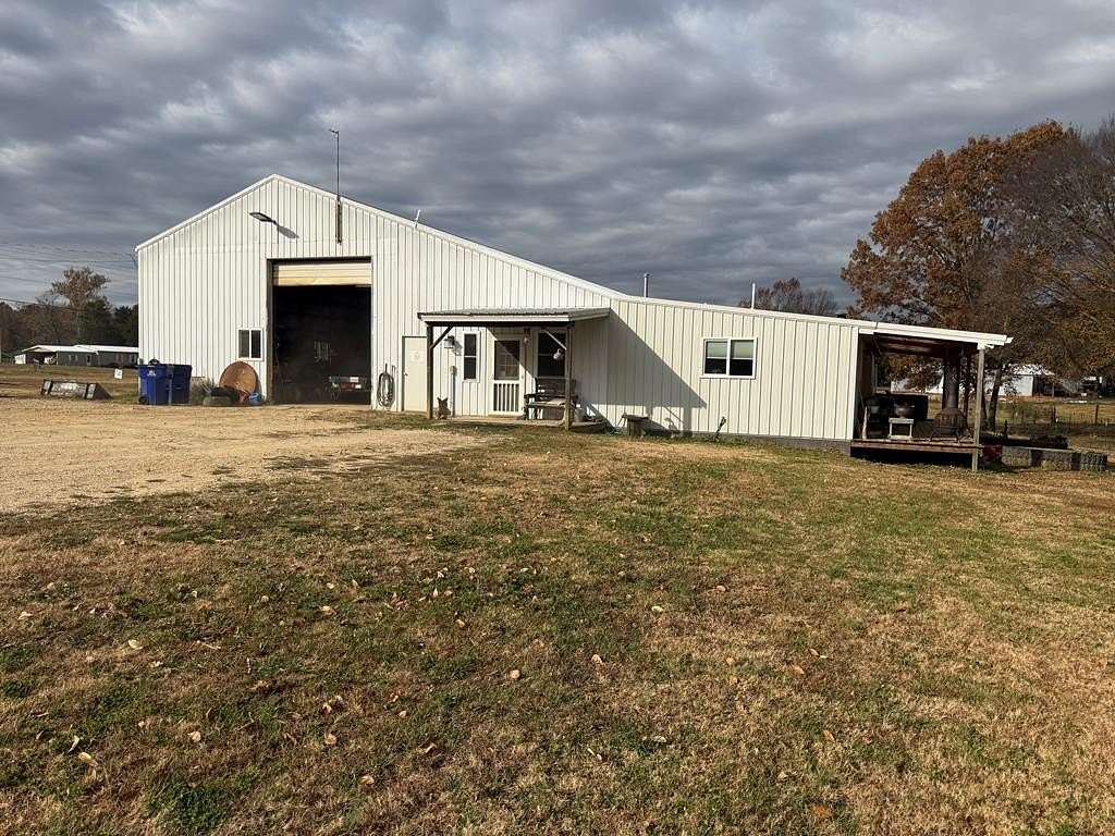 32.5 Acres of Agricultural Land with Home for Sale in McKenzie, Tennessee