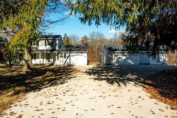 7.56 Acres of Residential Land with Home for Sale in Wellington, Ohio