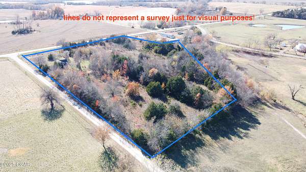 5 Acres of Residential Land for Sale in Fort Scott, Kansas