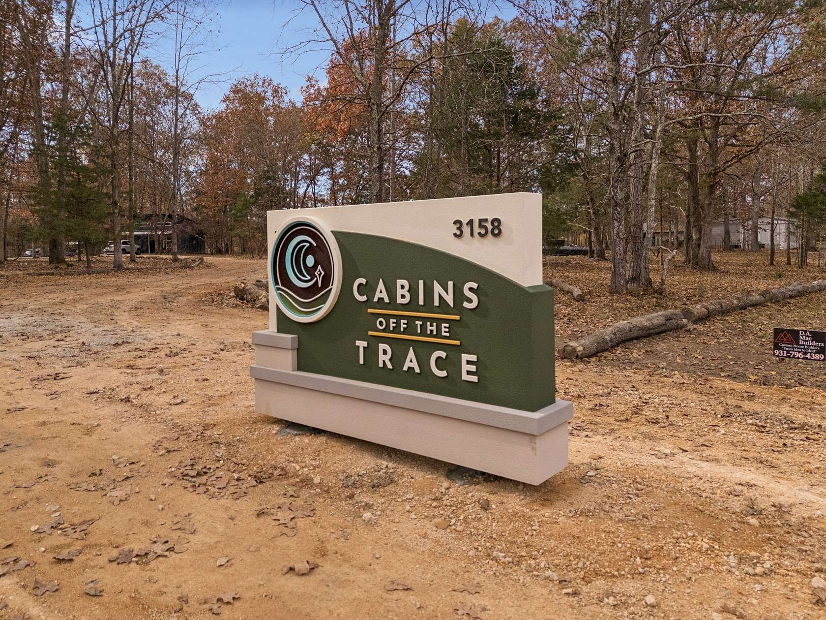 10 Acres of Improved Commercial Land for Sale in Summertown, Tennessee