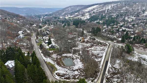 1.5 Acres of Residential Land for Sale in Ellicottville, New York