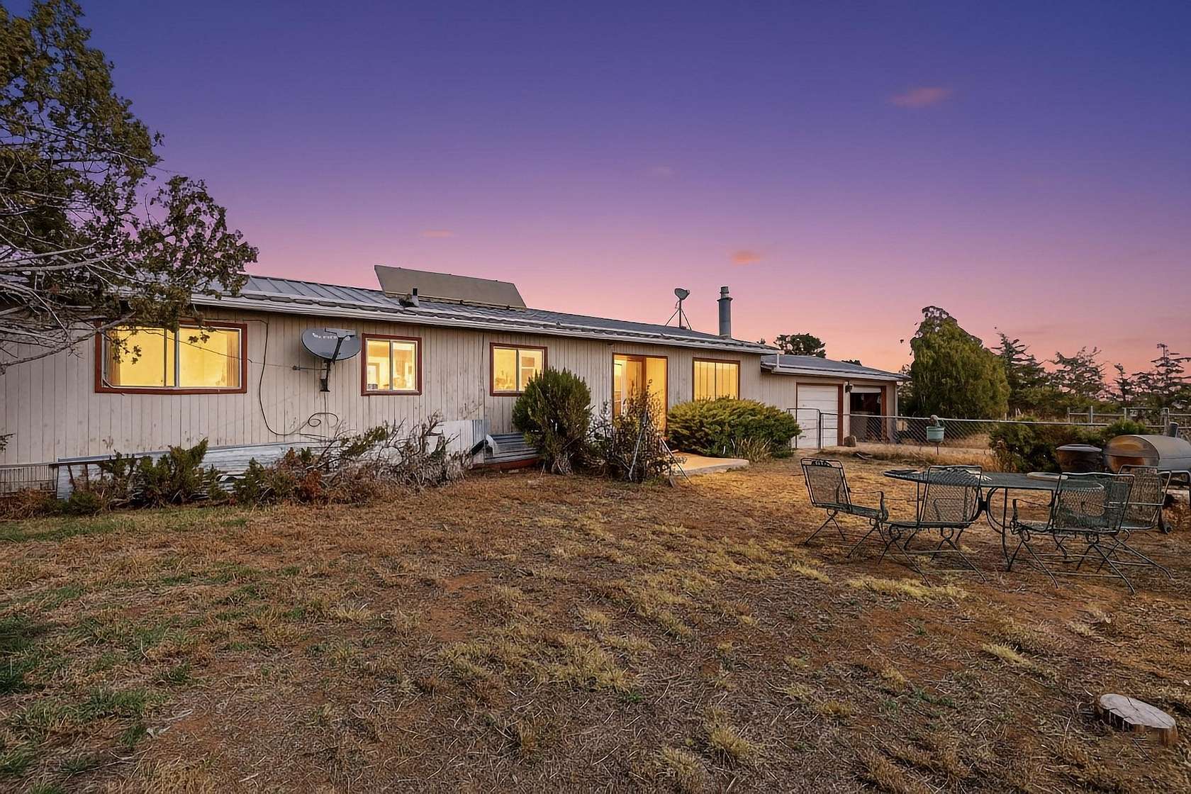 5 Acres of Land with Home for Sale in Edgewood, New Mexico