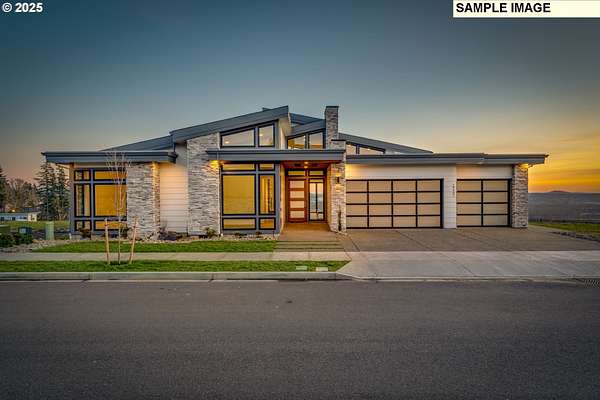 2.24 Acres of Residential Land with Home for Sale in Washougal, Washington