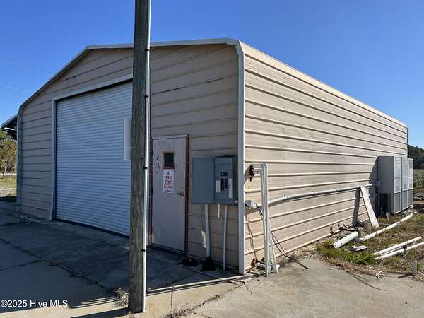 37.4 Acres of Land for Sale in Elizabethtown, North Carolina