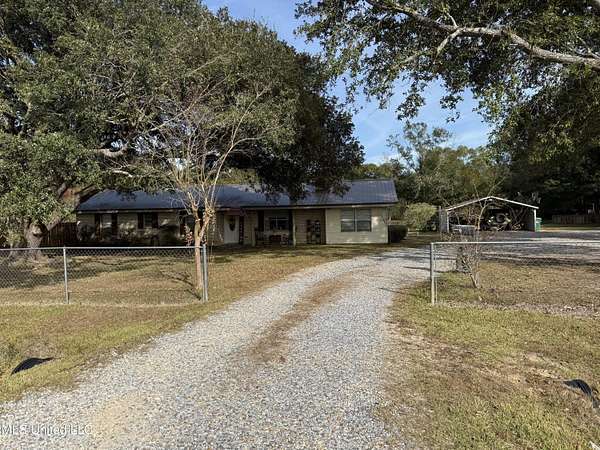 25 Acres of Land with Home for Sale in Kiln, Mississippi