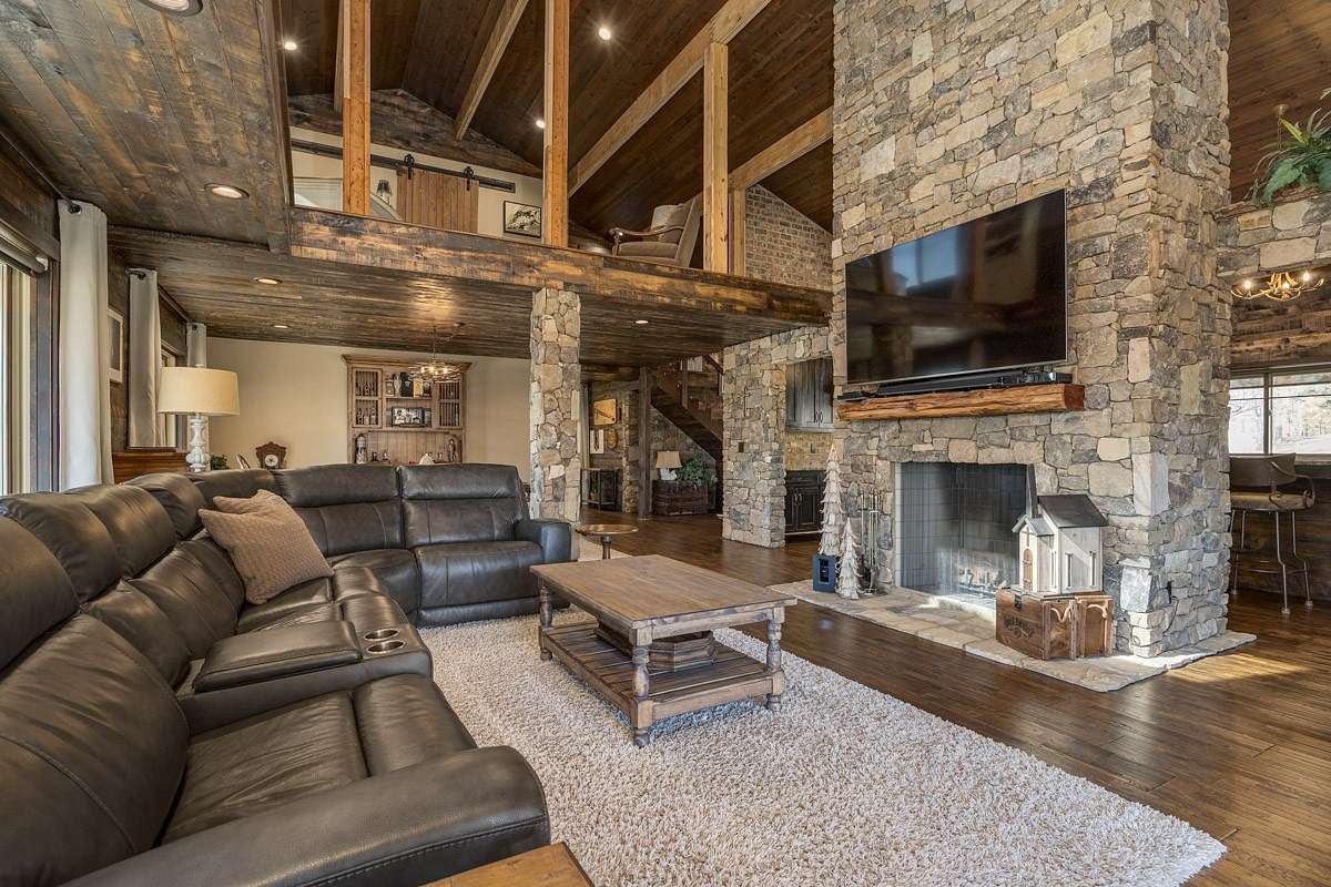 86.5 Acres of Land with Home for Sale in Lynchburg, Tennessee