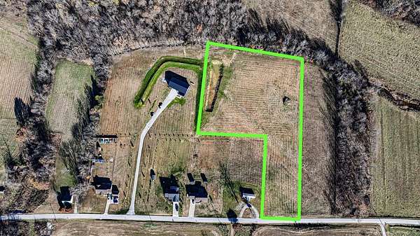 5 Acres of Land for Sale in Smiths Grove, Kentucky