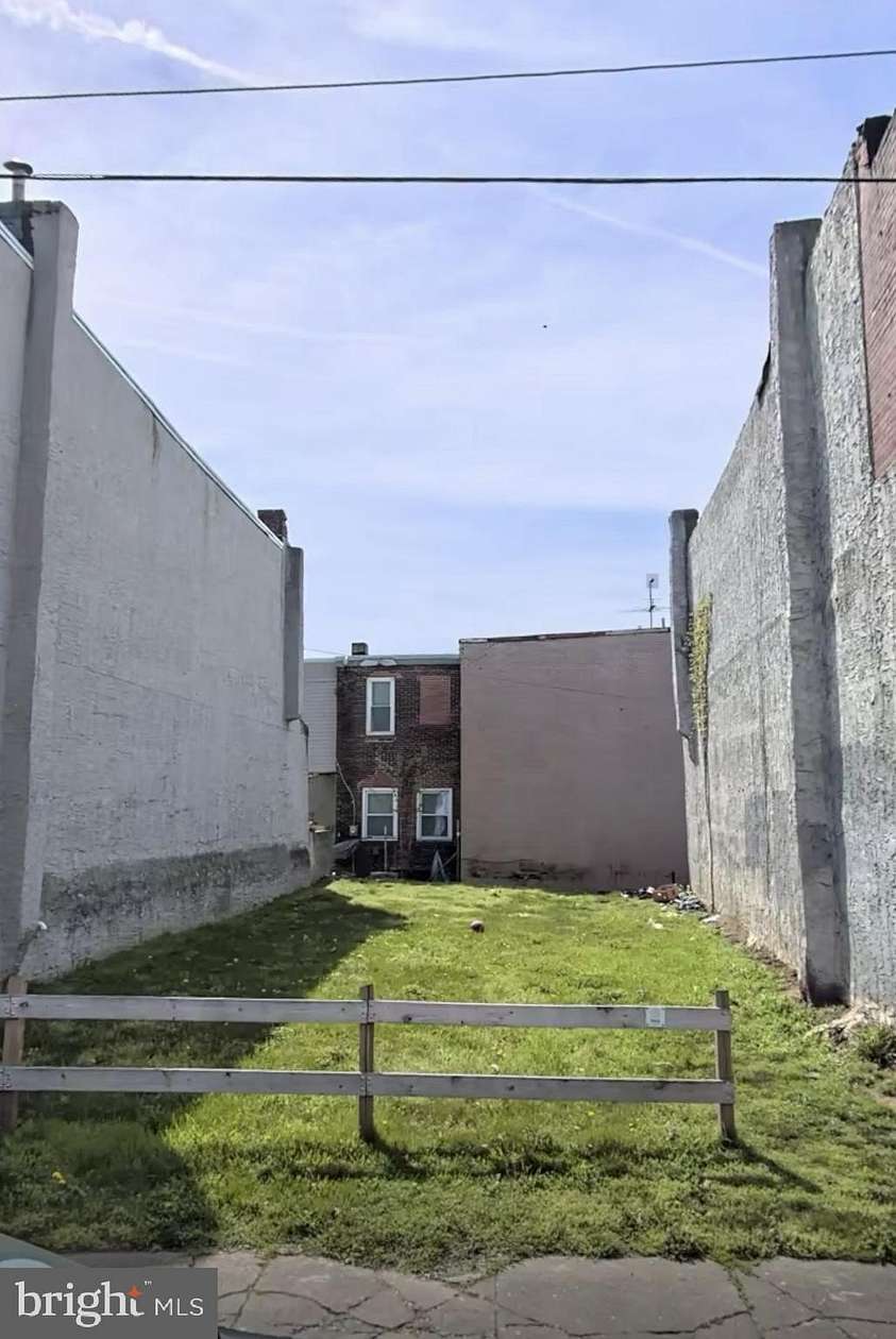 0.03 Acres of Land for Sale in Philadelphia, Pennsylvania