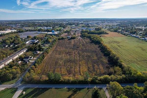 5 Acres of Commercial Land for Sale in Lebanon, Missouri