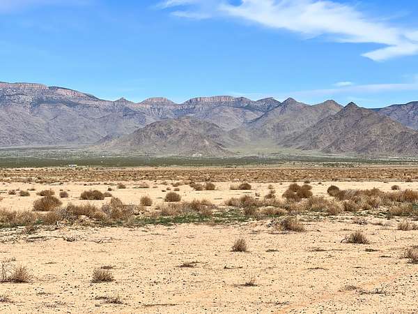1.33 Acres of Residential Land for Sale in Kingman, Arizona