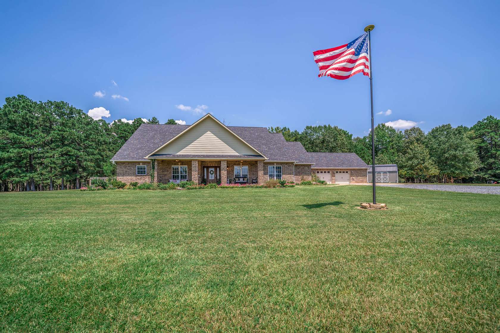 70.9 Acres of Land with Home for Sale in Atlanta, Texas