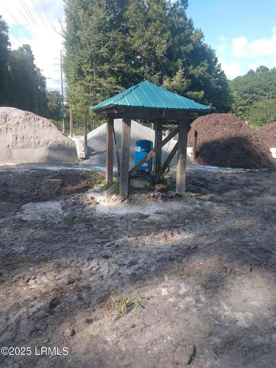 0.73 Acres of Commercial Land for Sale in Seabrook, South Carolina