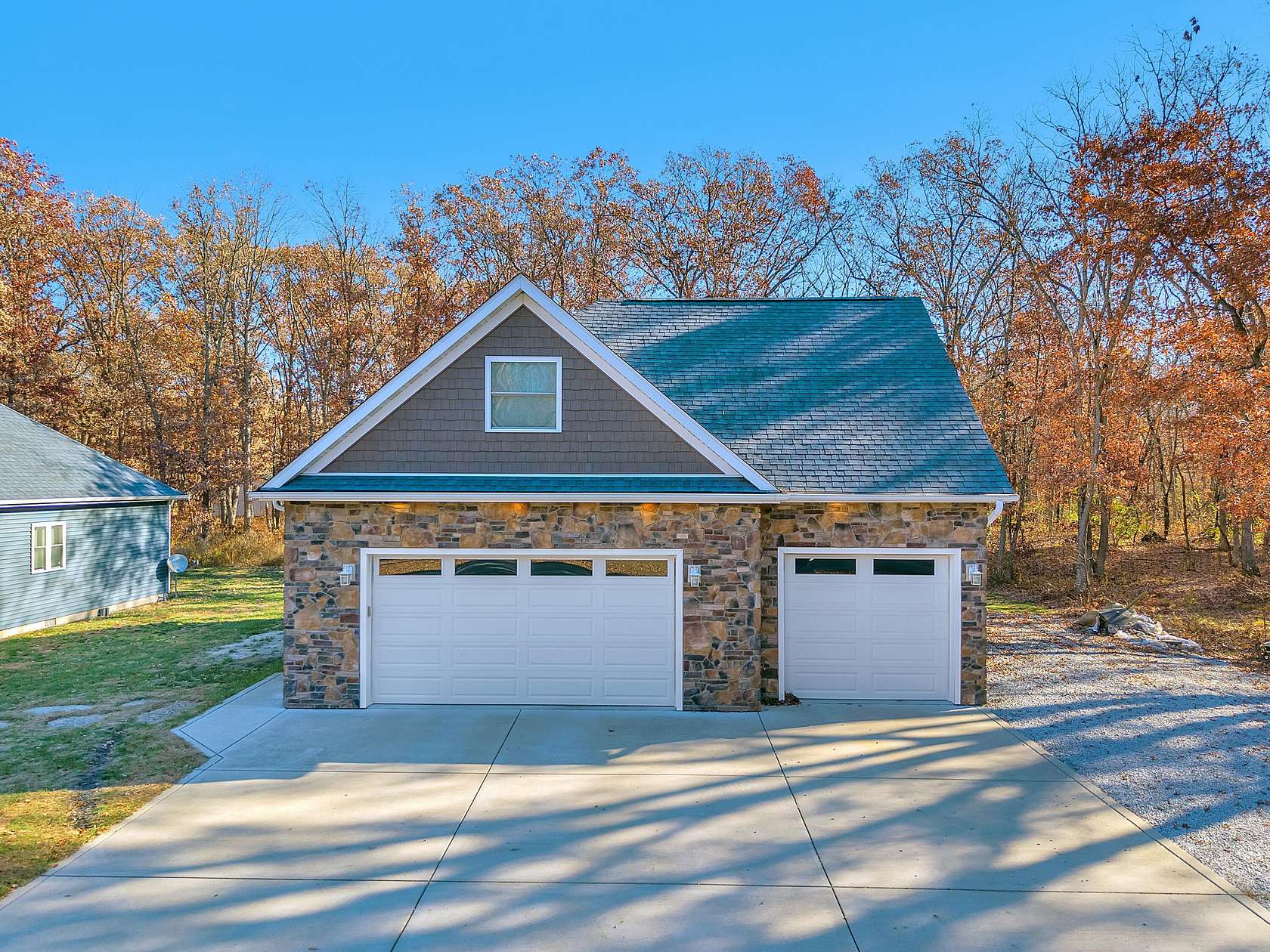 1 Acre of Residential Land with Home for Sale in De Motte, Indiana