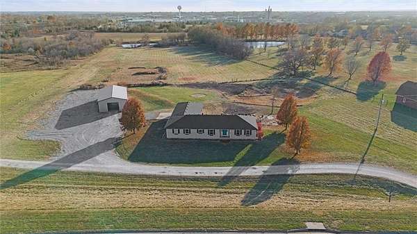10.1 Acres of Land with Home for Sale in Spring Hill, Kansas