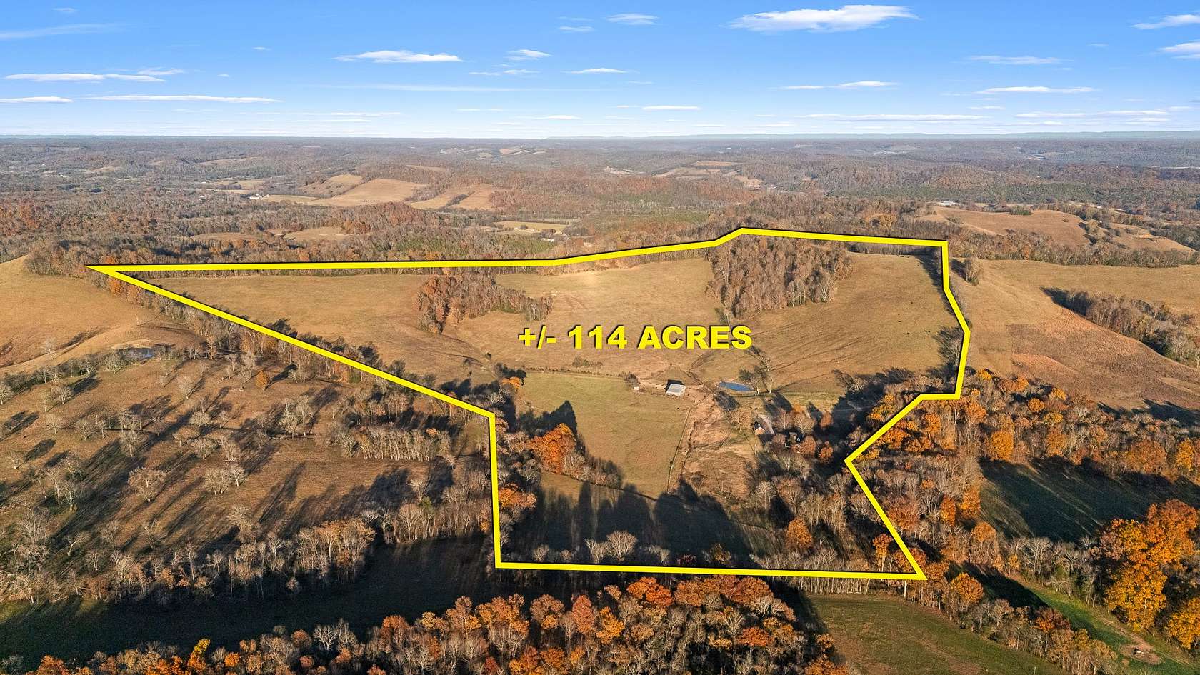 114 Acres of Land with Home for Sale in Fayetteville, Tennessee