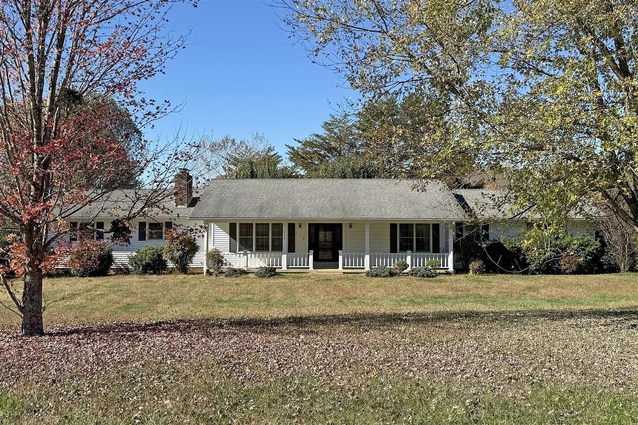 7.35 Acres of Land with Home for Sale in Scottsville, Kentucky