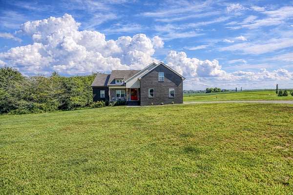 2 Acres of Land with Home for Sale in Orlinda, Tennessee