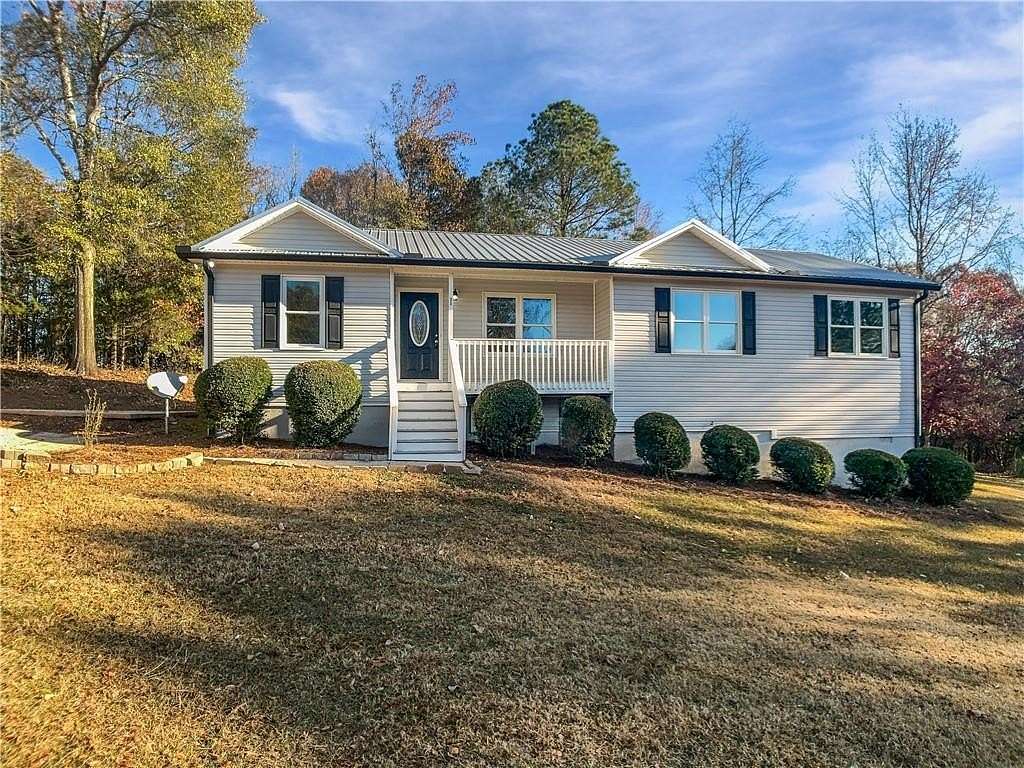 2.2 Acres of Residential Land with Home for Sale in Athens, Georgia
