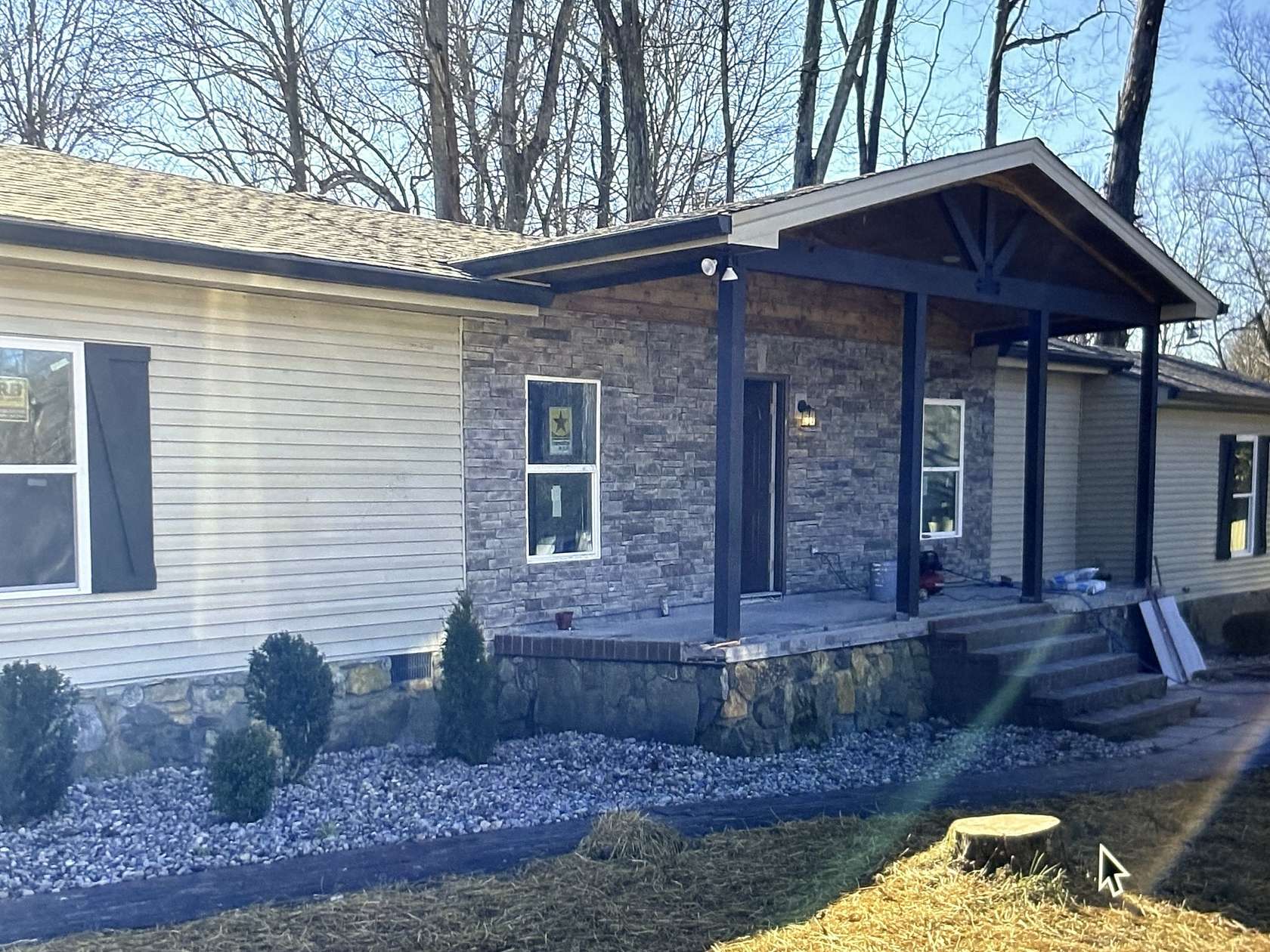 5 Acres of Residential Land with Home for Sale in Portland, Tennessee