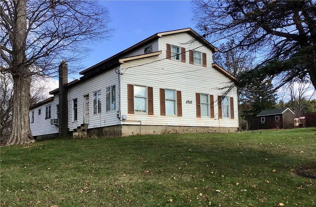 6.7 Acres of Residential Land with Home for Sale in Pavilion, New York