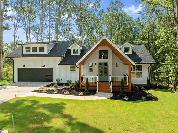 5.5 Acres of Residential Land with Home for Sale in Simpsonville, South Carolina