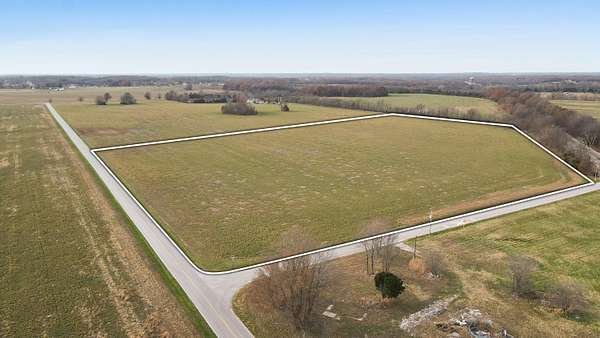 20 Acres of Agricultural Land for Sale in Rogersville, Missouri