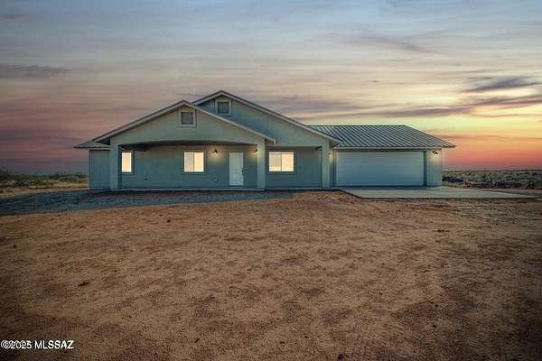1.53 Acres of Residential Land with Home for Sale in Benson, Arizona