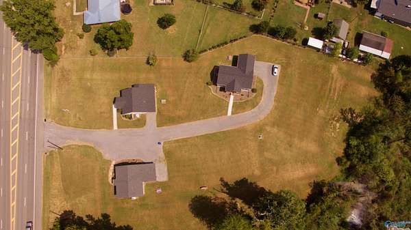 2.39 Acres of Improved Mixed-Use Land for Sale in Guntersville, Alabama