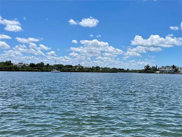 0.04 Acres of Residential Land for Sale in Longboat Key, Florida