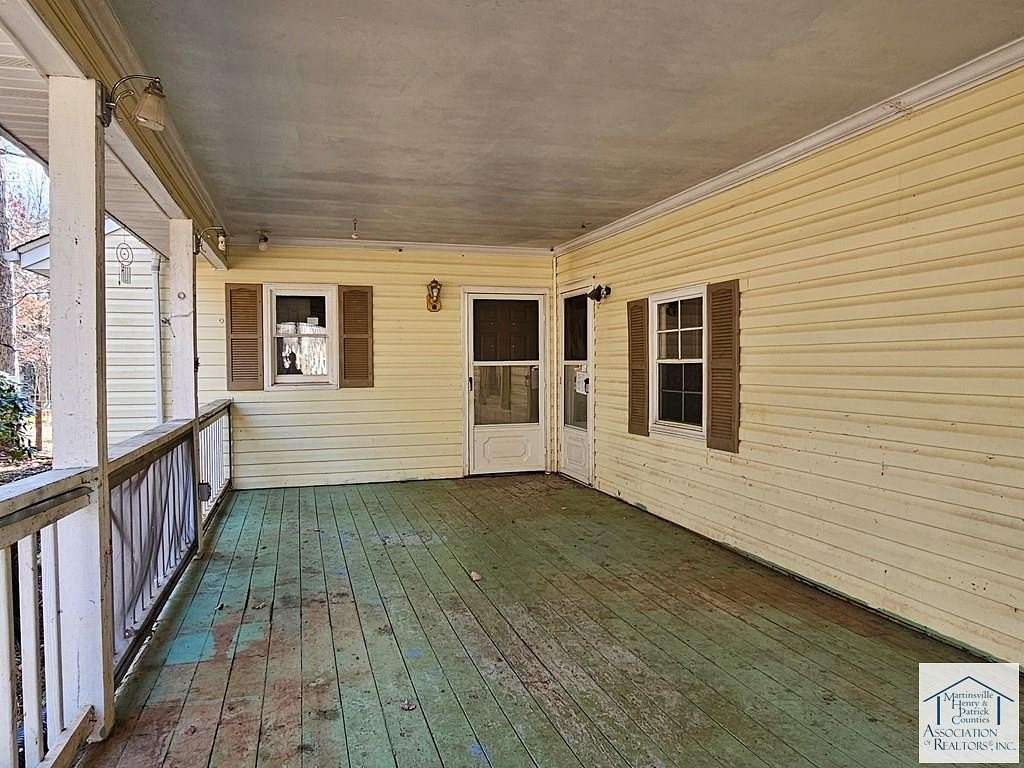 10 Acres of Recreational Land for Sale in Ferrum, Virginia