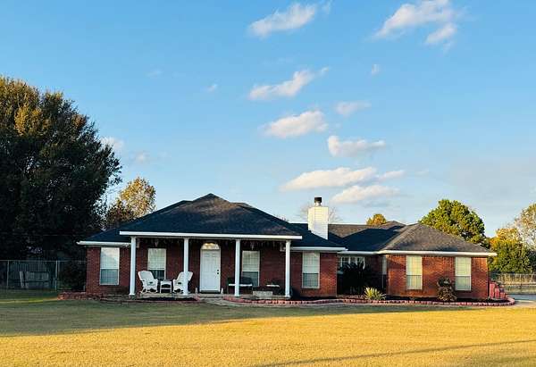 3 Acres of Residential Land with Home for Sale in Jackson, Alabama