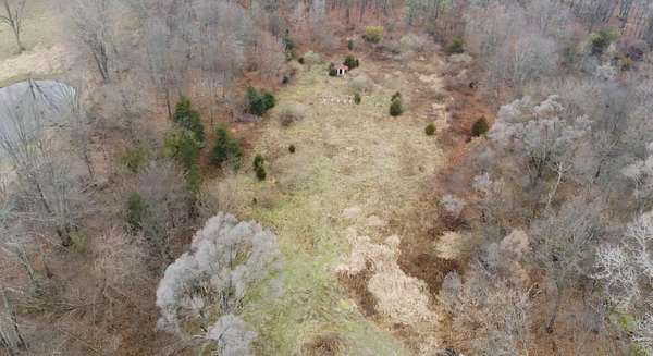 5 Acres of Residential Land with Home for Sale in Jackson, Michigan