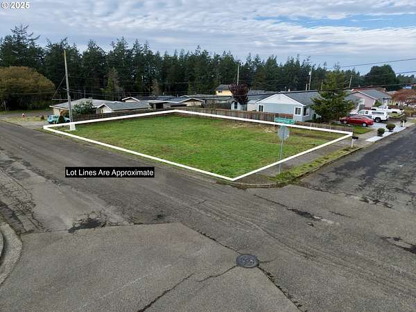 0.14 Acres of Residential Land for Sale in North Bend, Oregon
