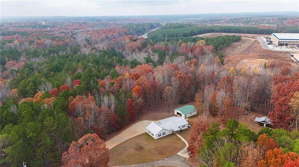 3.4 Acres of Residential Land with Home for Sale in Buchanan, Georgia