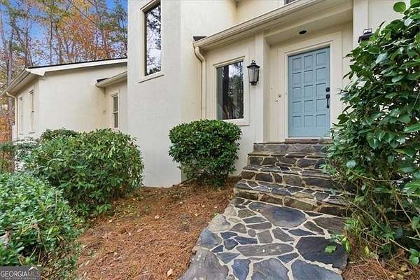 2.15 Acres of Land with Home for Sale in Marietta, Georgia